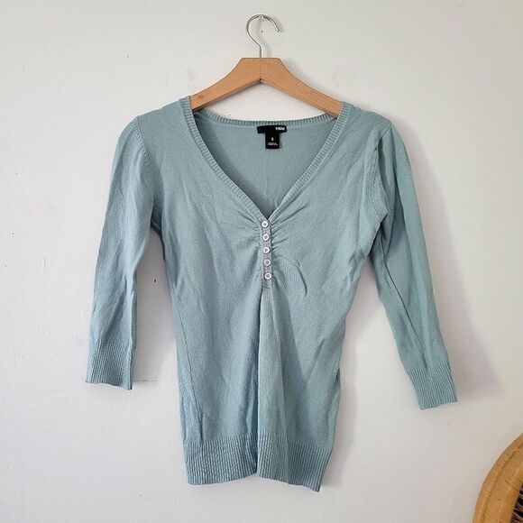 H&M Light Blue V-neck Henley Sweater S - Picture 1 of 7